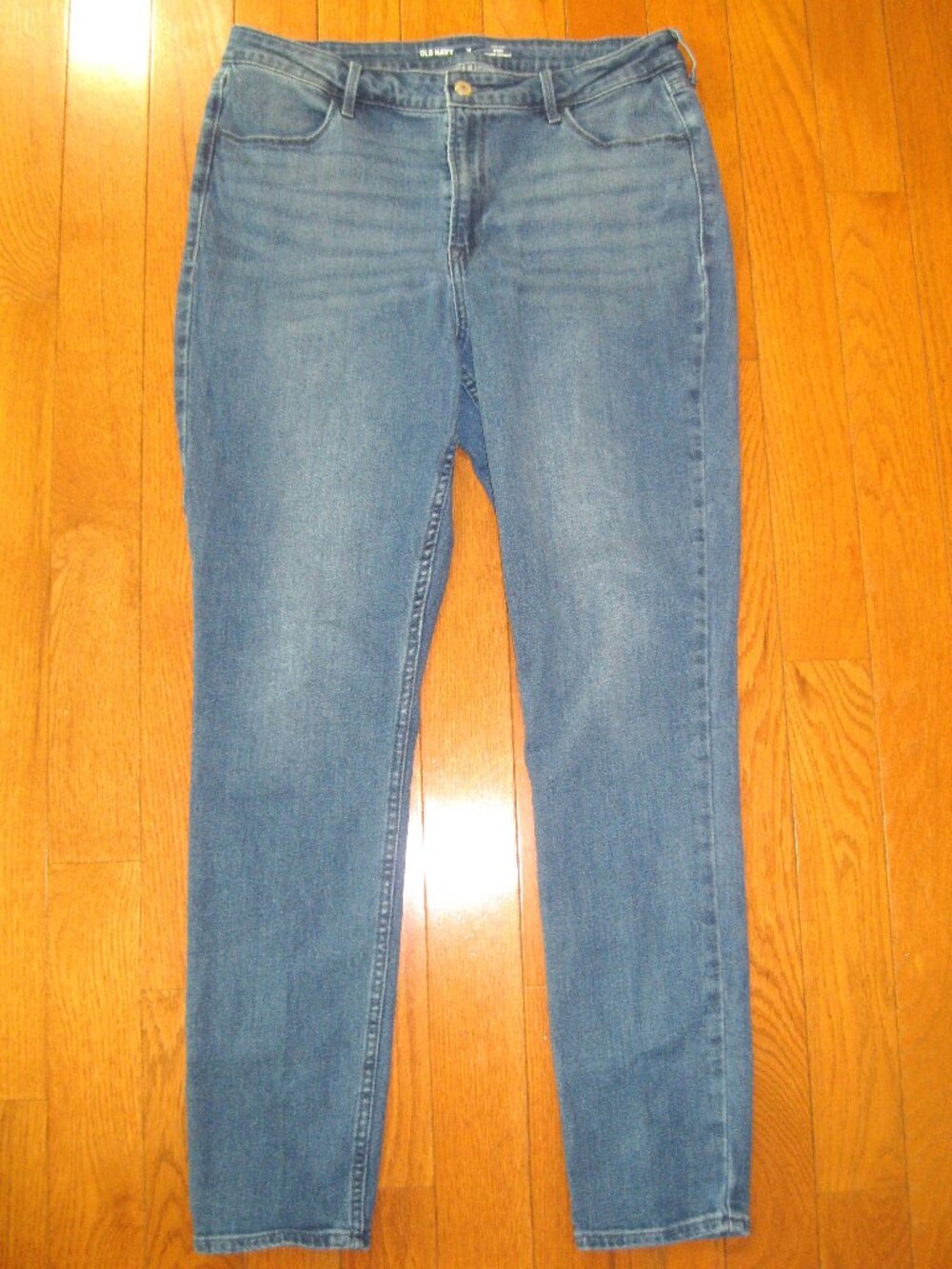 Old Navy Jeans siz 14 Long High Rise Super Skinny